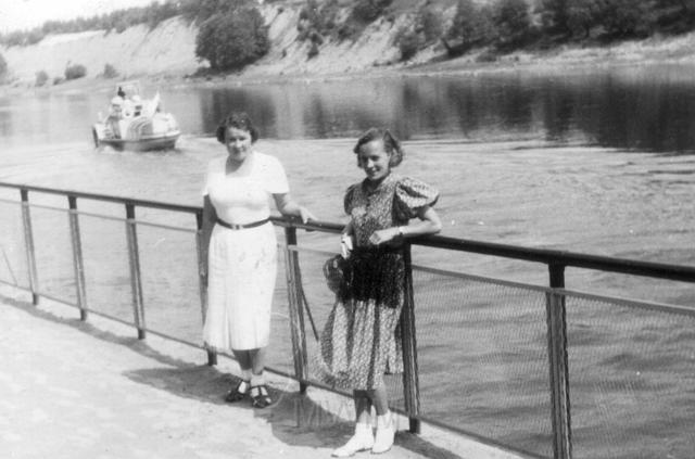 KKE 2652.jpg - Bronisława Naruszewicz i pani Ula, Druskienniki, 1939 r.